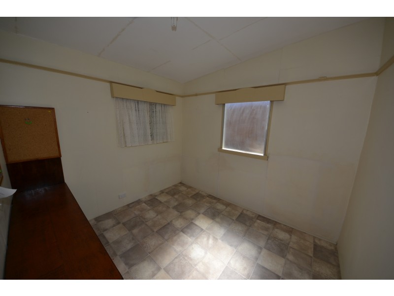 7 Joyce St, Walterhall QLD 4714
