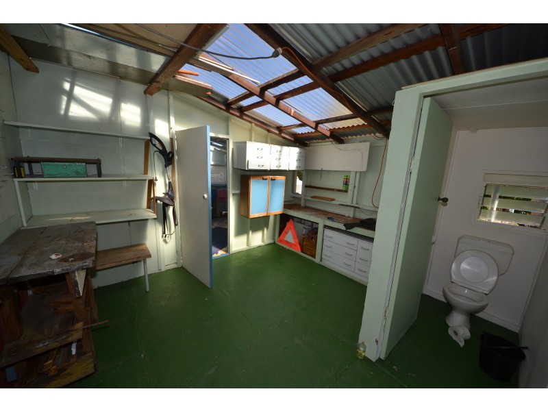 7 Joyce St, Walterhall QLD 4714