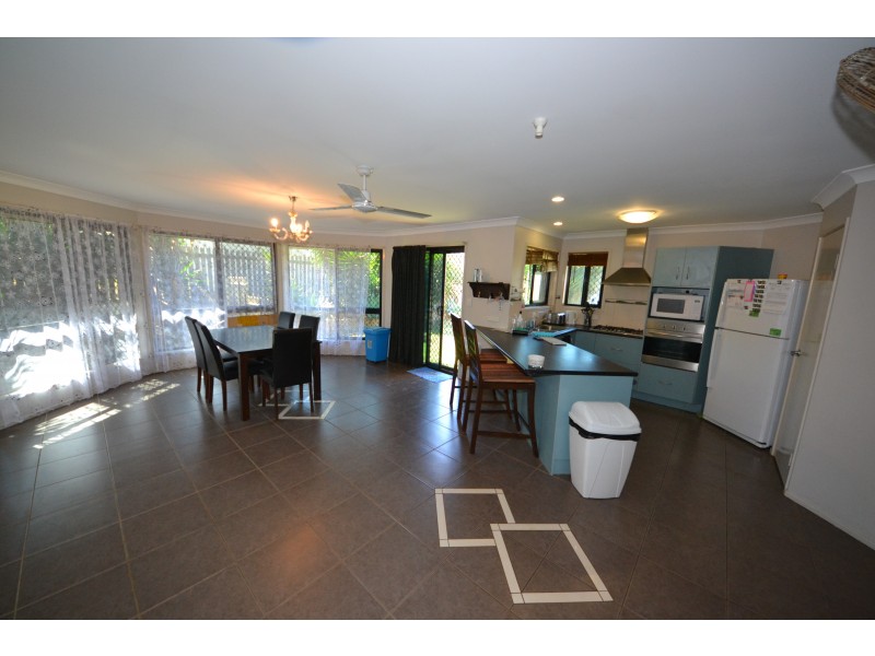 3 Gilmore Ct, Gracemere QLD 4702