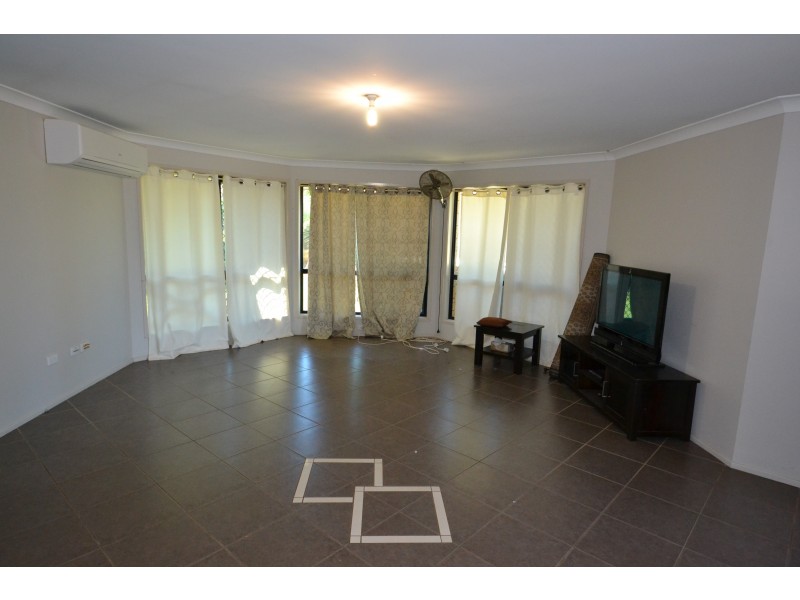 3 Gilmore Ct, Gracemere QLD 4702