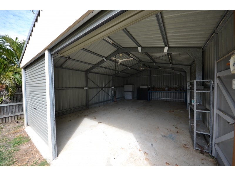 12 Deakin Close, Gracemere QLD 4702