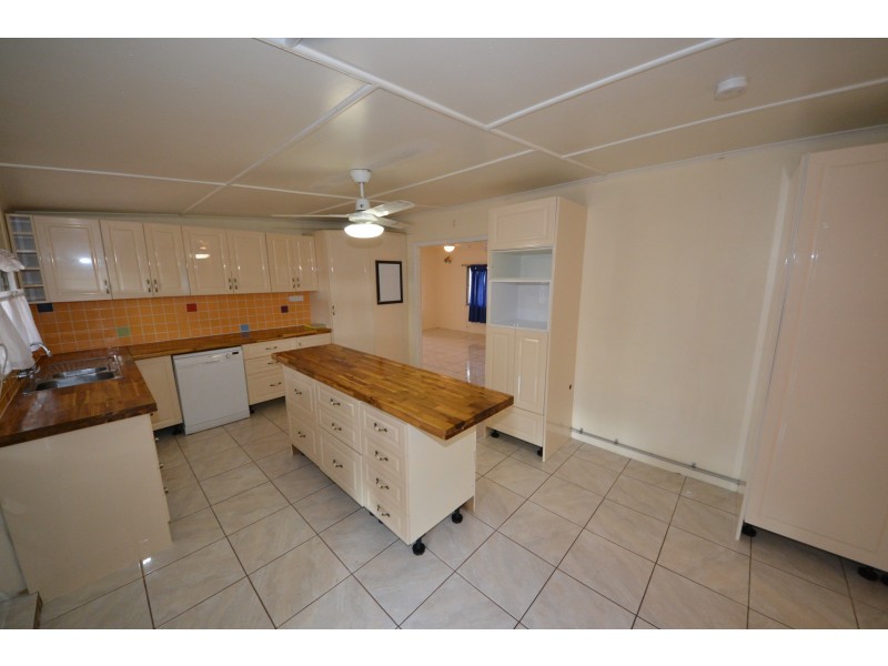 38 Margaret St, Duaringa QLD 4712