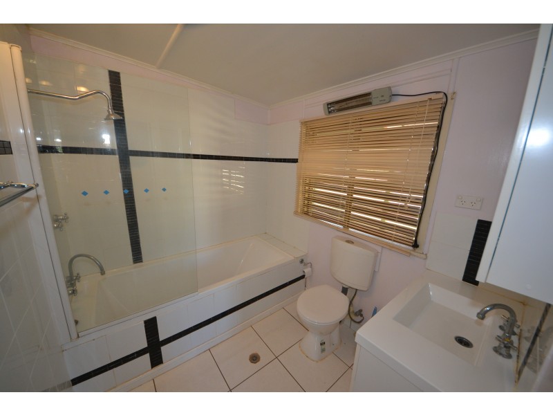 38 Margaret St, Duaringa QLD 4712