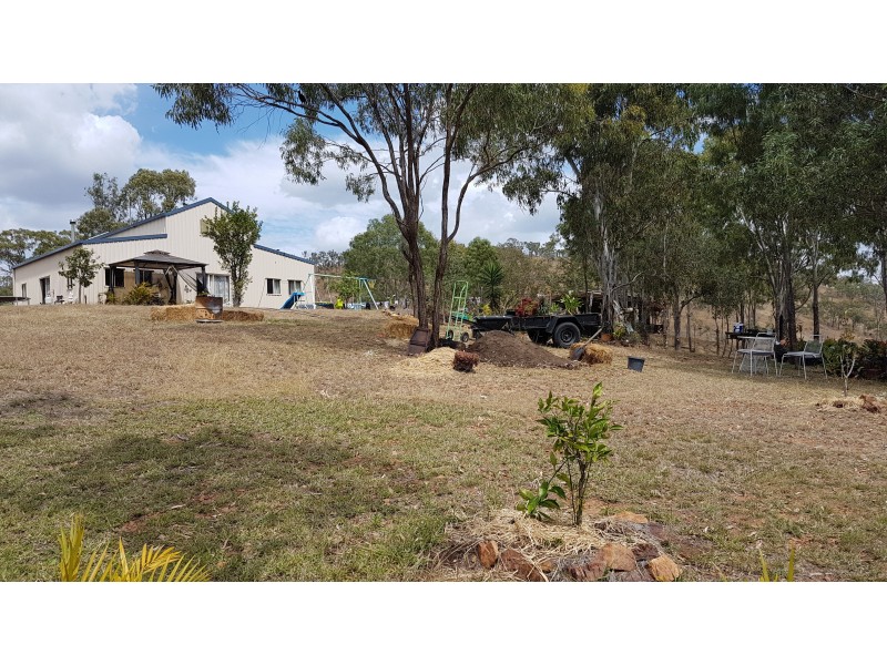 4 Flemington Lane, Horse Creek QLD 4714