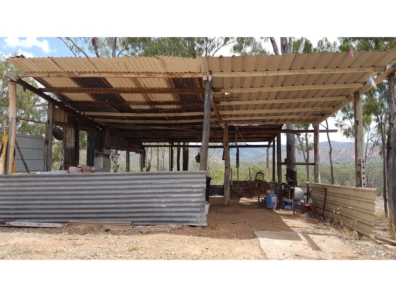 4 Flemington Lane, Horse Creek QLD 4714