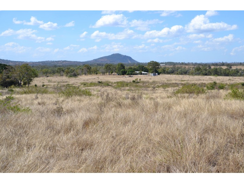 45 Smith Rd, Stanwell QLD 4702