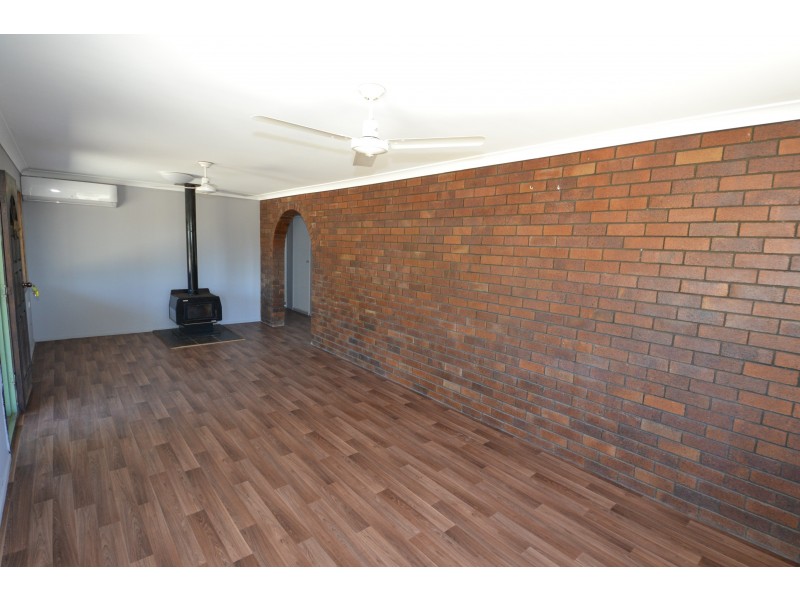 45 Smith Rd, Stanwell QLD 4702