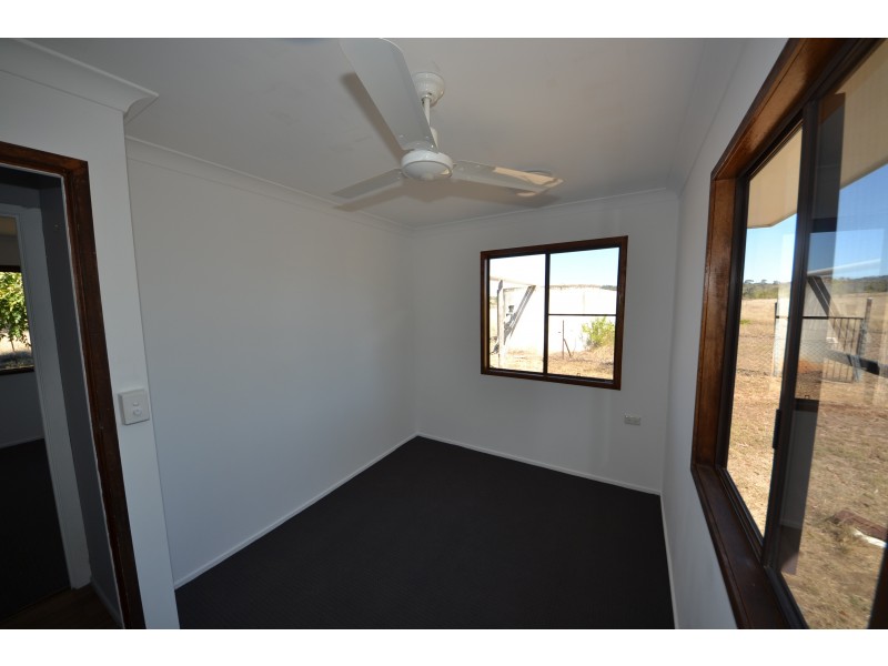 45 Smith Rd, Stanwell QLD 4702