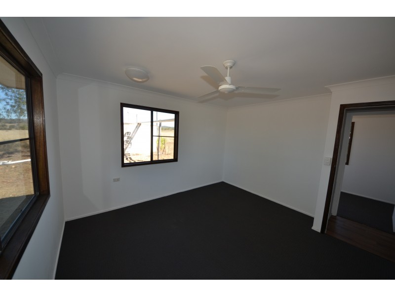 45 Smith Rd, Stanwell QLD 4702