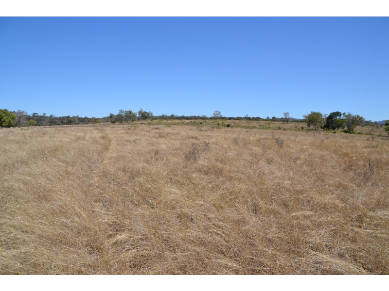 45 Smith Rd, Stanwell QLD 4702