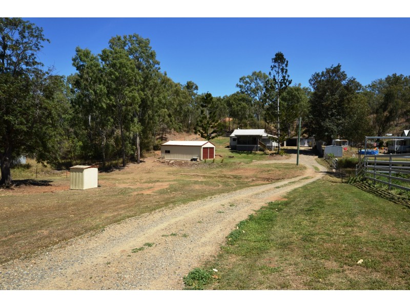 38 Coronation Dr, Mount Morgan QLD 4714