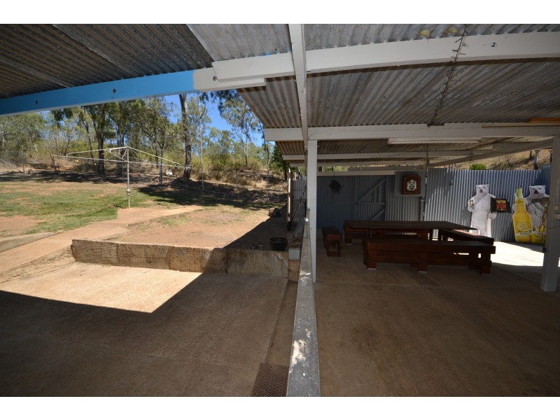 38 Coronation Dr, Mount Morgan QLD 4714