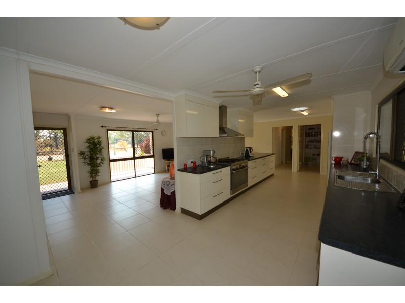 579 Gavial Gracemere Road, Gracemere QLD 4702