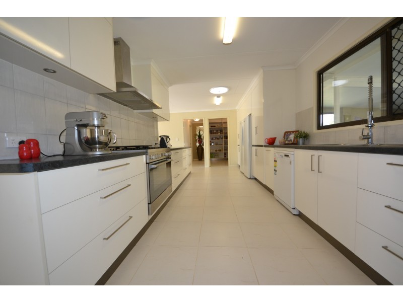 579 Gavial Gracemere Road, Gracemere QLD 4702