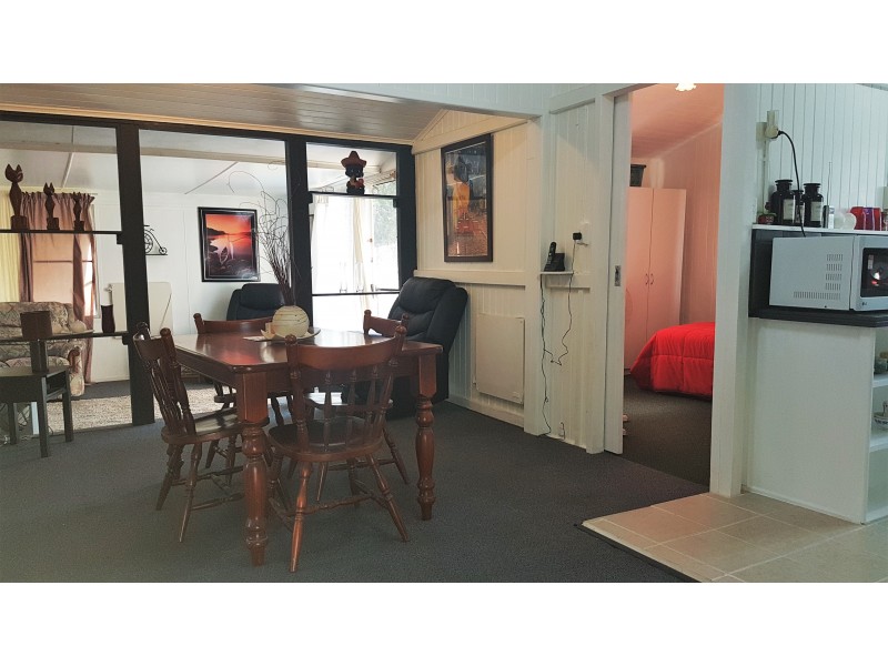 20 Glen Gordon St, Mount Morgan QLD 4714