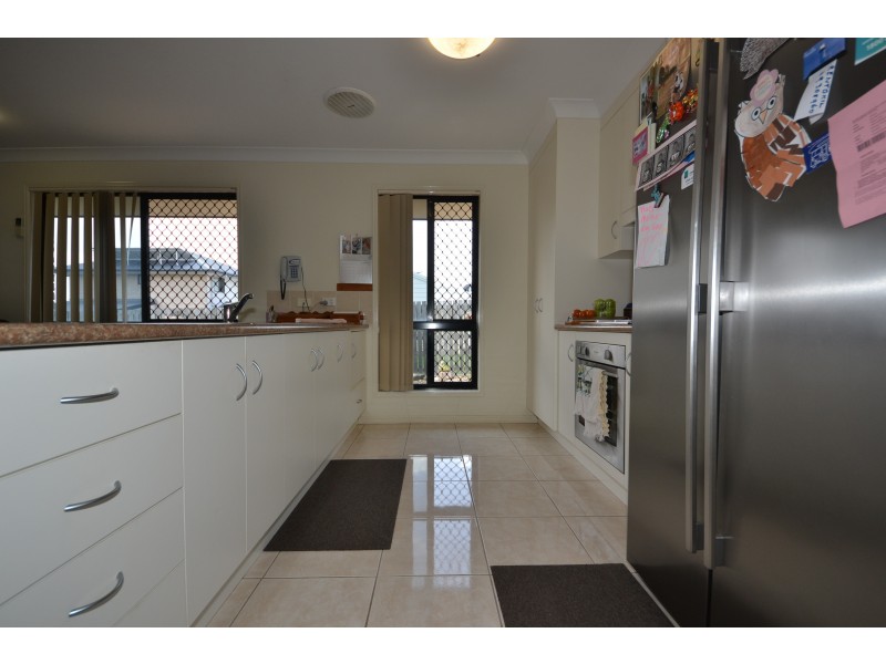 5 Bass Lane, Gracemere QLD 4702