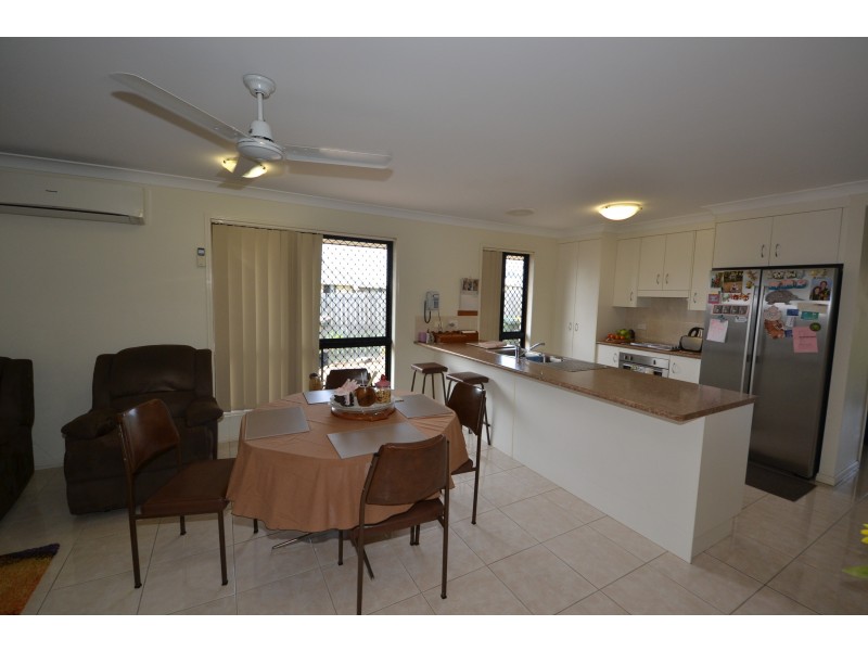 5 Bass Lane, Gracemere QLD 4702