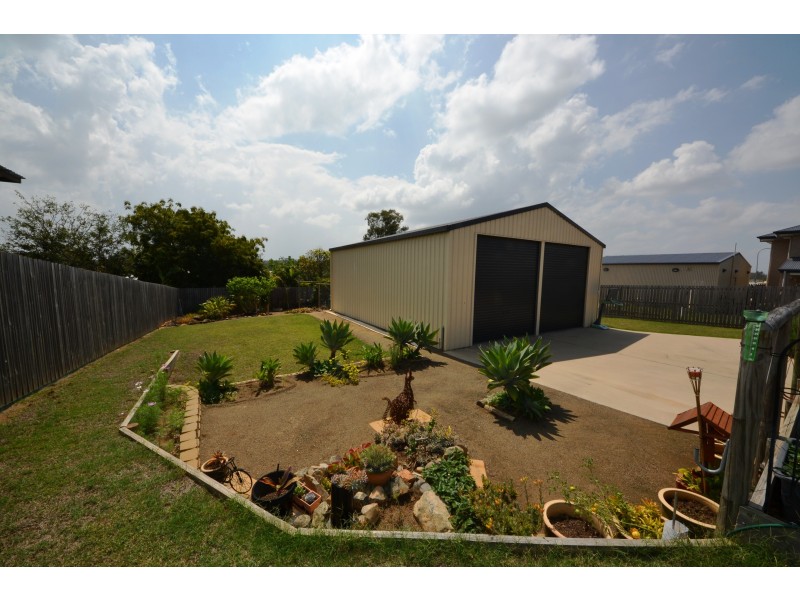 5 Bass Lane, Gracemere QLD 4702