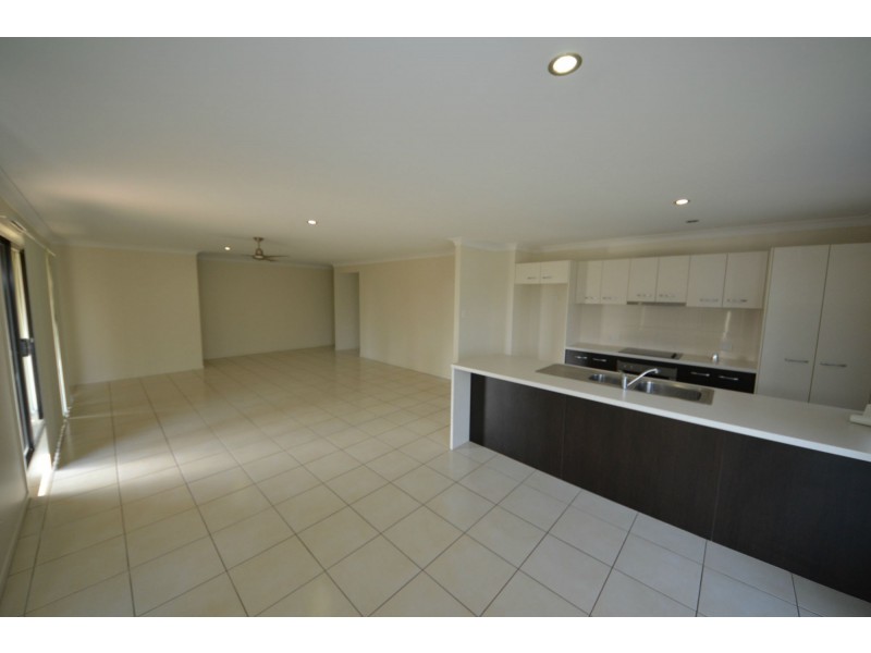 38 Govind Crescent, Gracemere QLD 4702