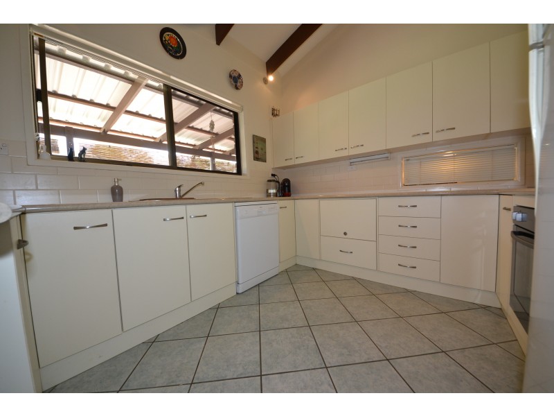 74 Richmont Dr, Bouldercombe QLD 4702