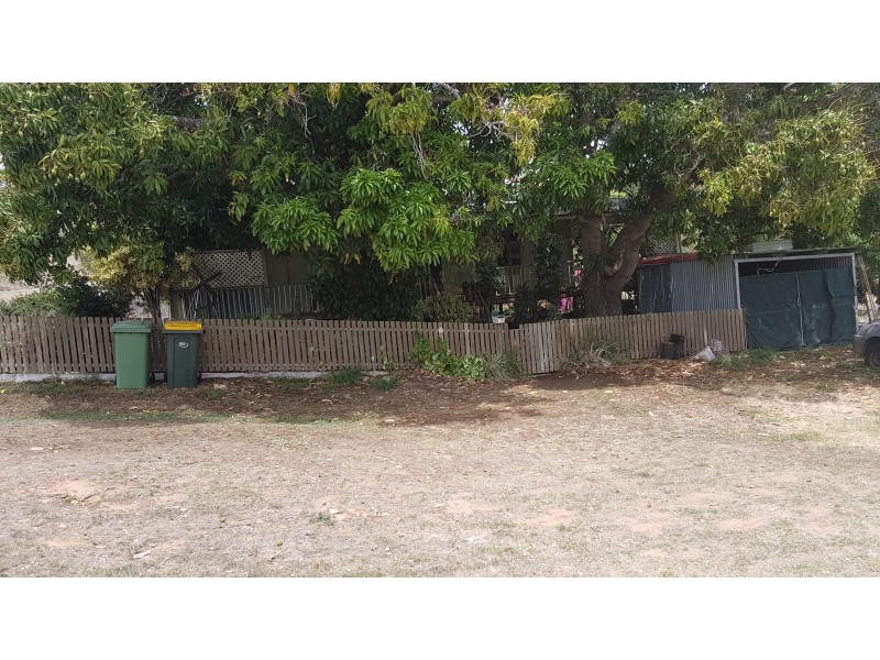 70 Darcy St, Mount Morgan QLD 4714