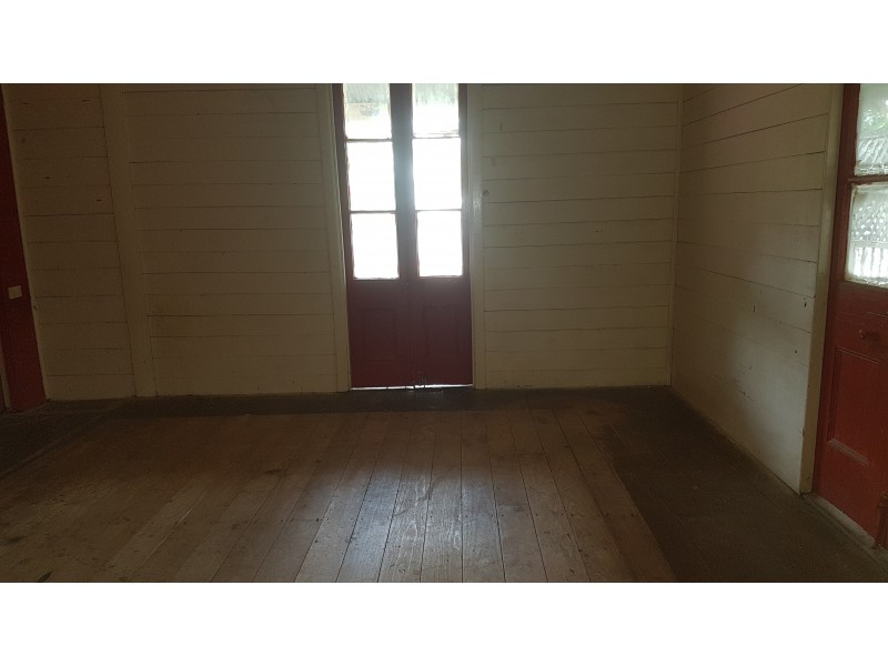 70 Darcy St, Mount Morgan QLD 4714