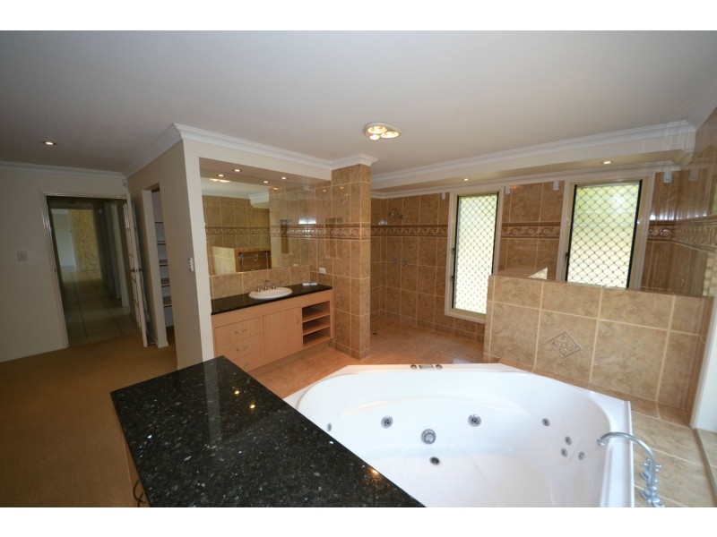 178 Mount Usher Road, Bouldercombe QLD 4702