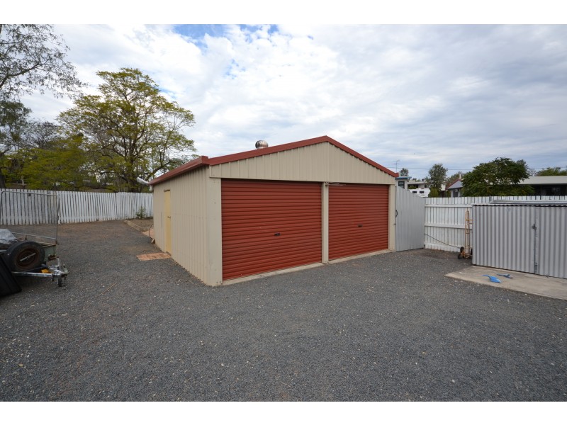 11 Perriman St, Gracemere QLD 4702