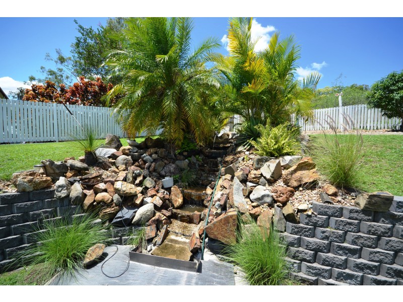 11 Perriman St, Gracemere QLD 4702
