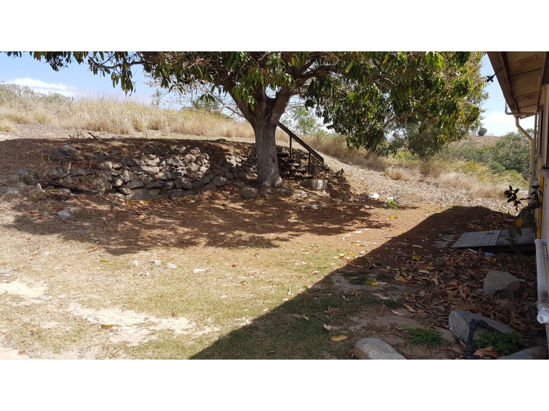 42 Darcy St, Mount Morgan QLD 4714