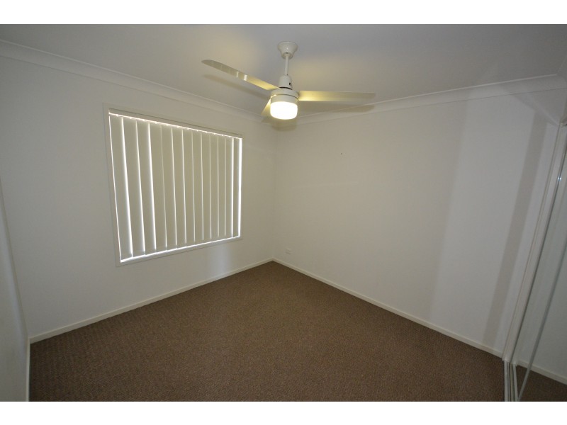 8 Violet Dr, Gracemere QLD 4702