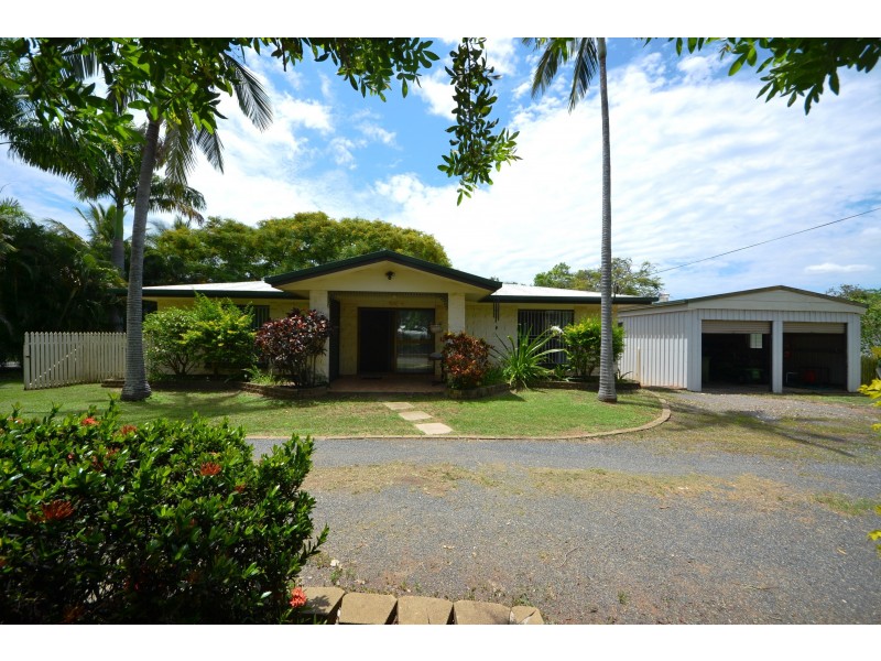10 Fenwick St, Gracemere QLD 4702