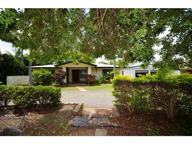 10 Fenwick St, Gracemere QLD 4702