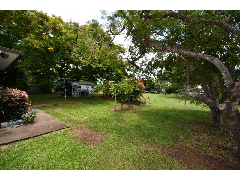 10 Fenwick St, Gracemere QLD 4702