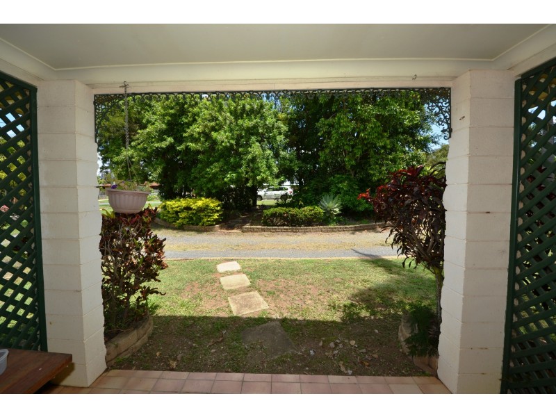 10 Fenwick St, Gracemere QLD 4702