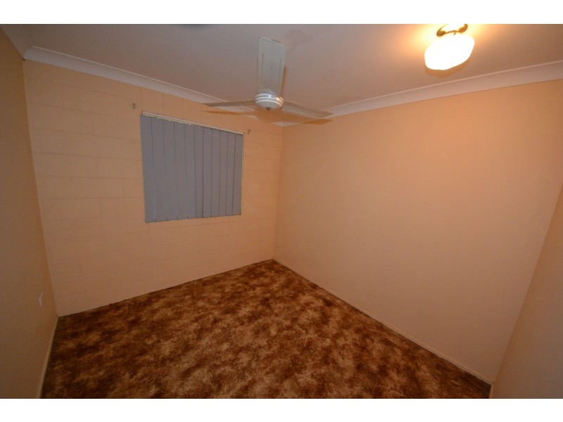 10 Fenwick St, Gracemere QLD 4702