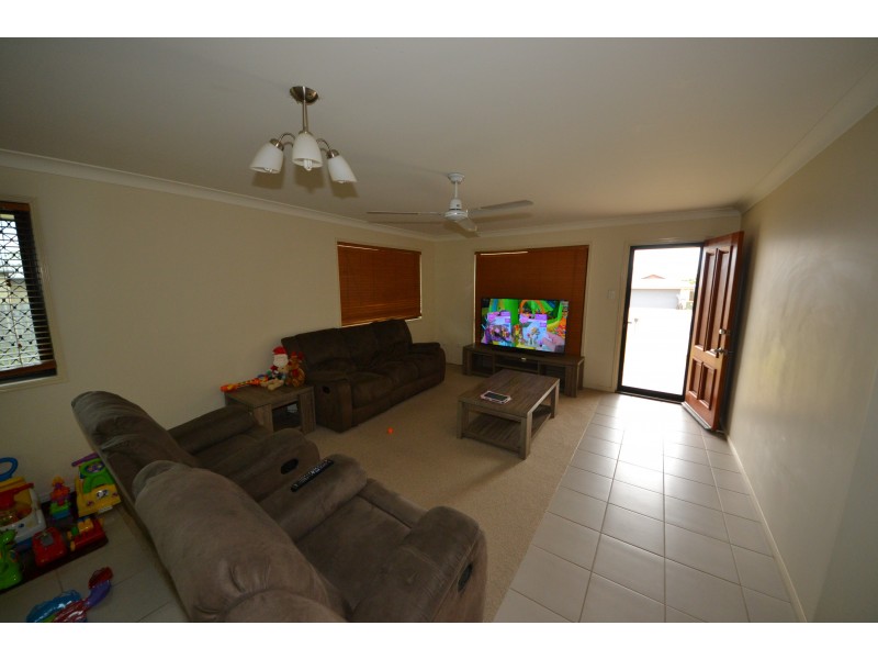 4 Mamalis Street, Gracemere QLD 4702