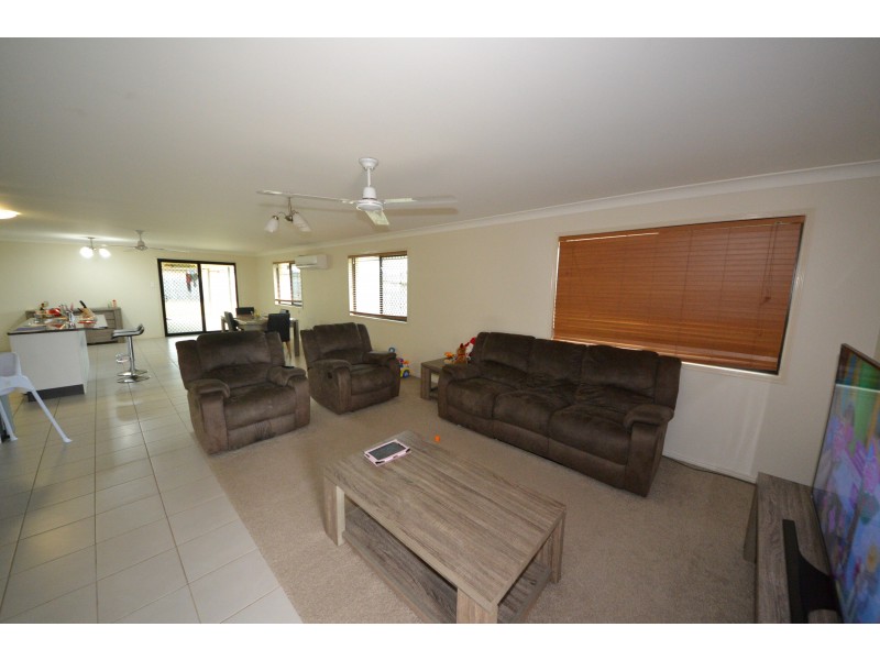 4 Mamalis Street, Gracemere QLD 4702