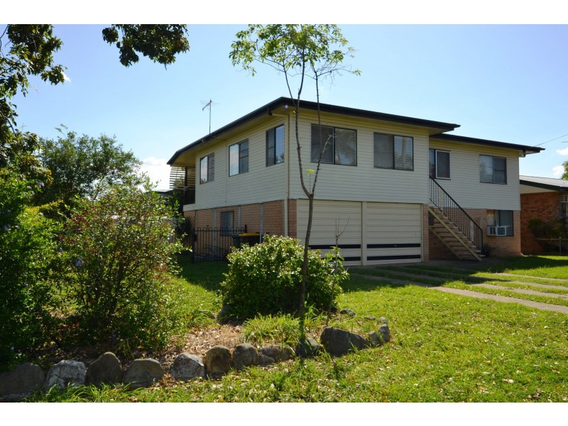 1 Hardy Avenue, Park Avenue QLD 4701