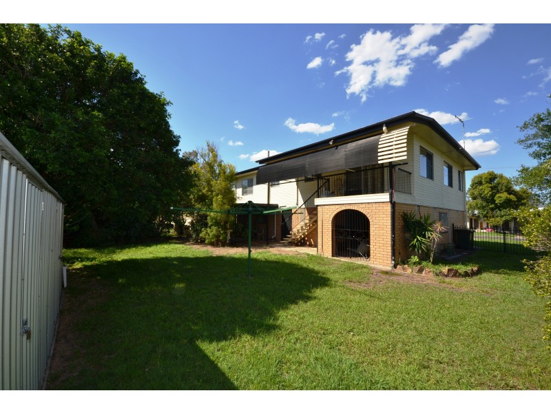 1 Hardy Avenue, Park Avenue QLD 4701