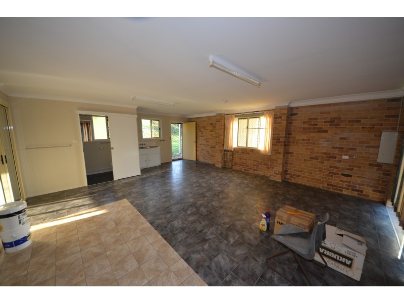 108 Barmoya Rd, The Caves QLD 4702