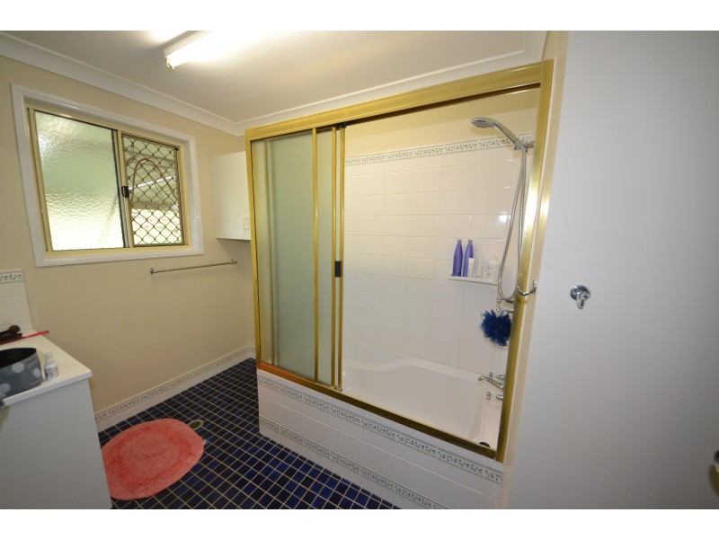 108 Barmoya Rd, The Caves QLD 4702