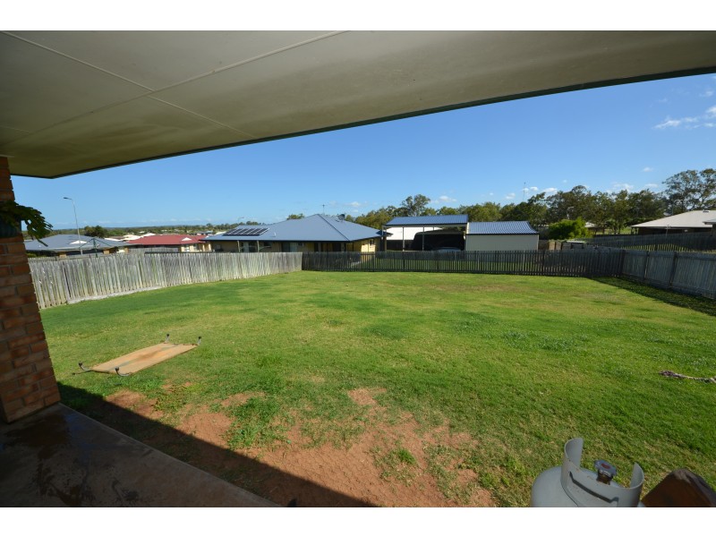 4 Webster St, Gracemere QLD 4702