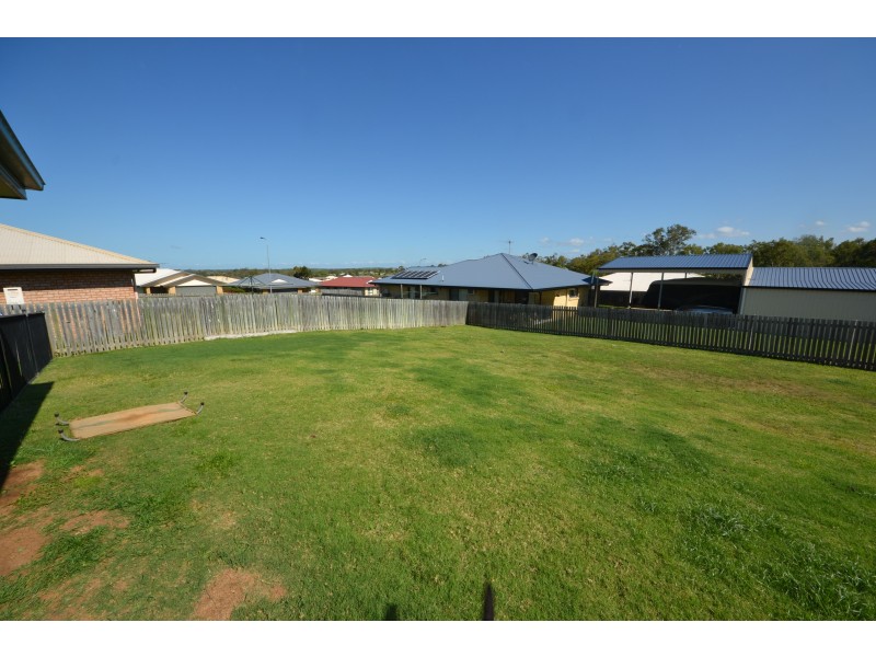 4 Webster St, Gracemere QLD 4702