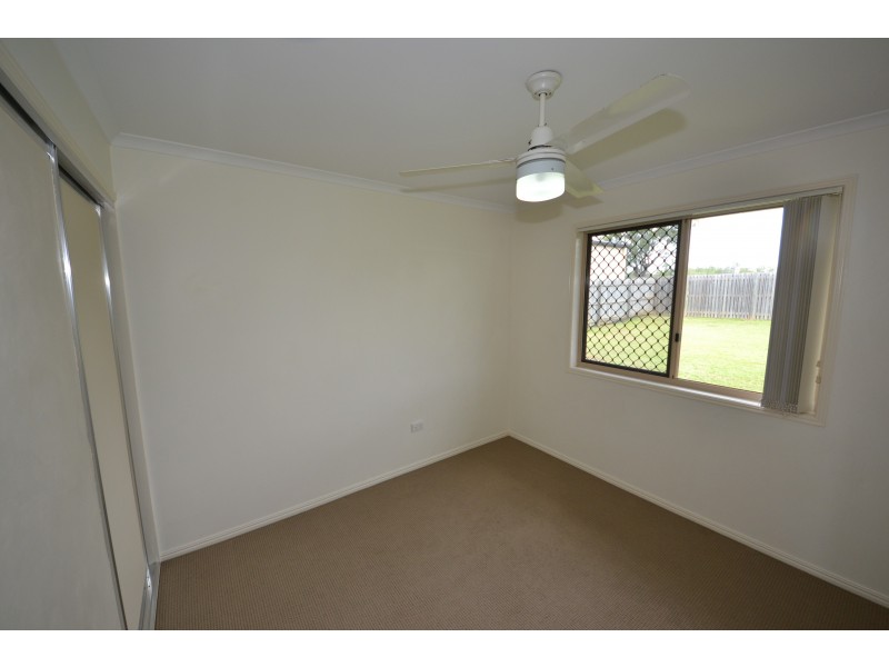 8 Corella Dr, Gracemere QLD 4702