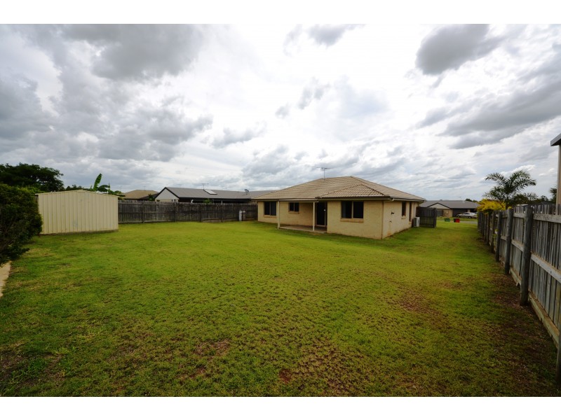 8 Corella Dr, Gracemere QLD 4702