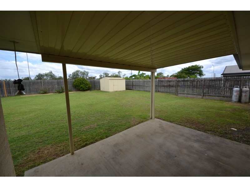 8 Corella Dr, Gracemere QLD 4702