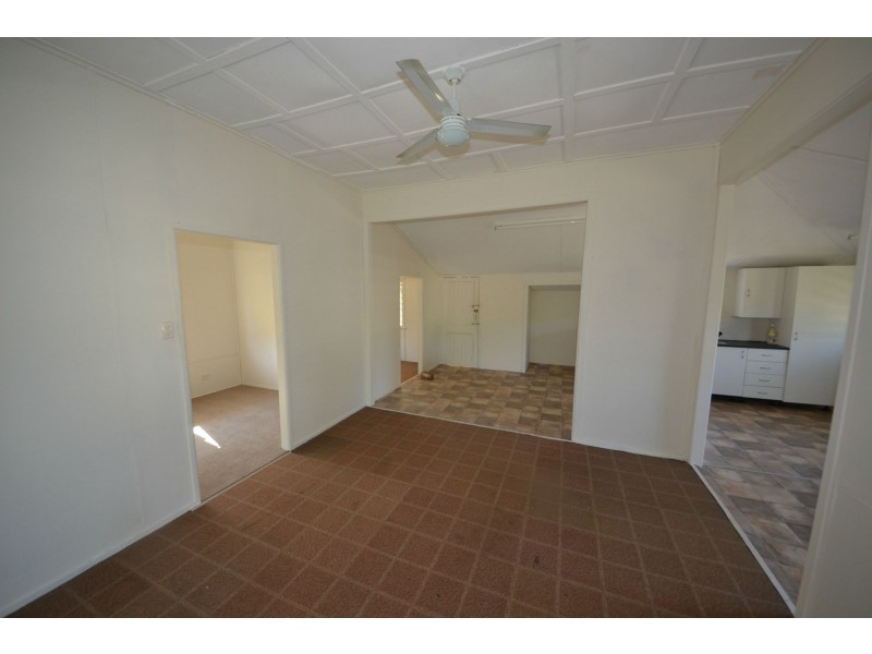 3 Staunton Street, Mount Morgan QLD 4714