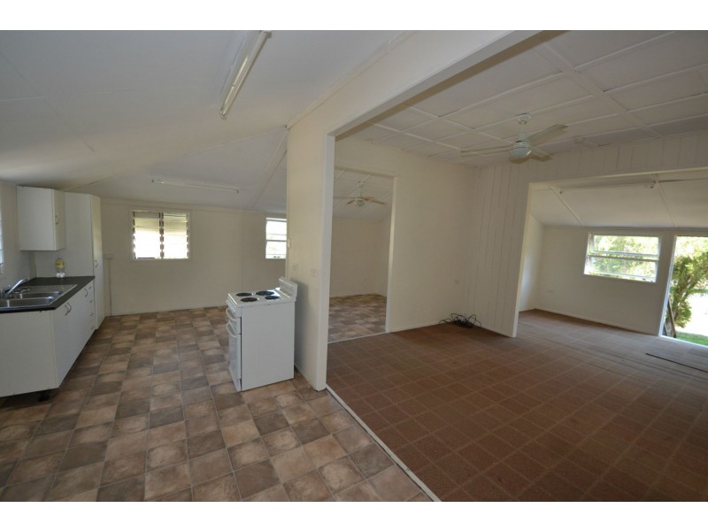 3 Staunton Street, Mount Morgan QLD 4714
