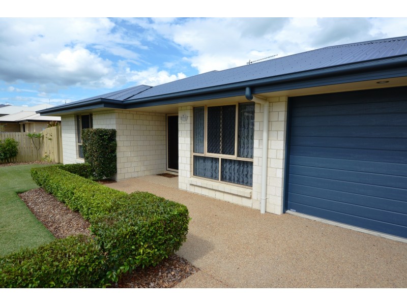 55 Burke And Wills Dr, Gracemere QLD 4702